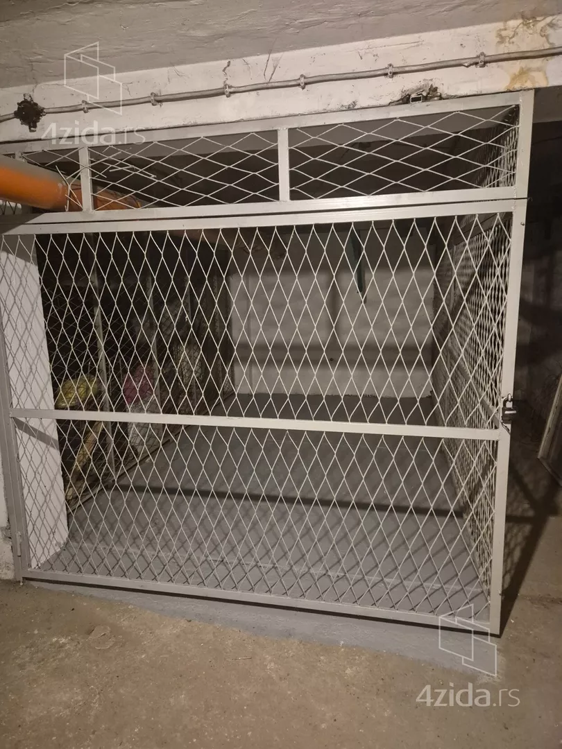 Garaža | 4zida