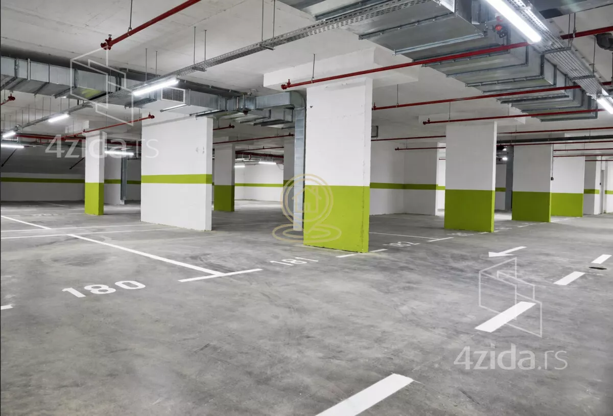 Garaža | 4zida