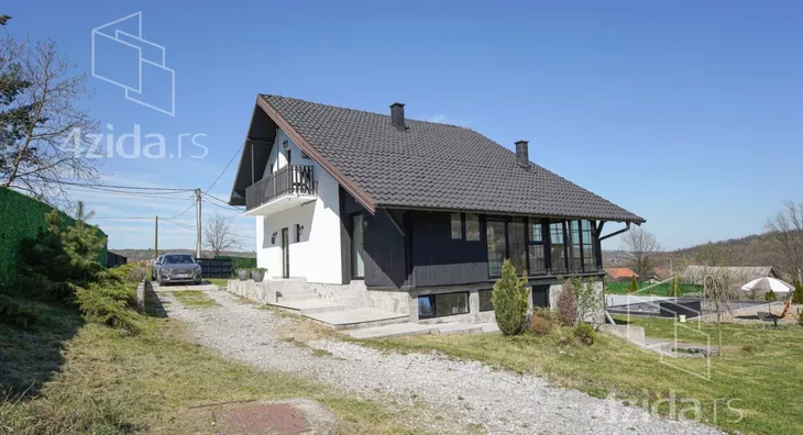 4-etažna kuća | 4zida