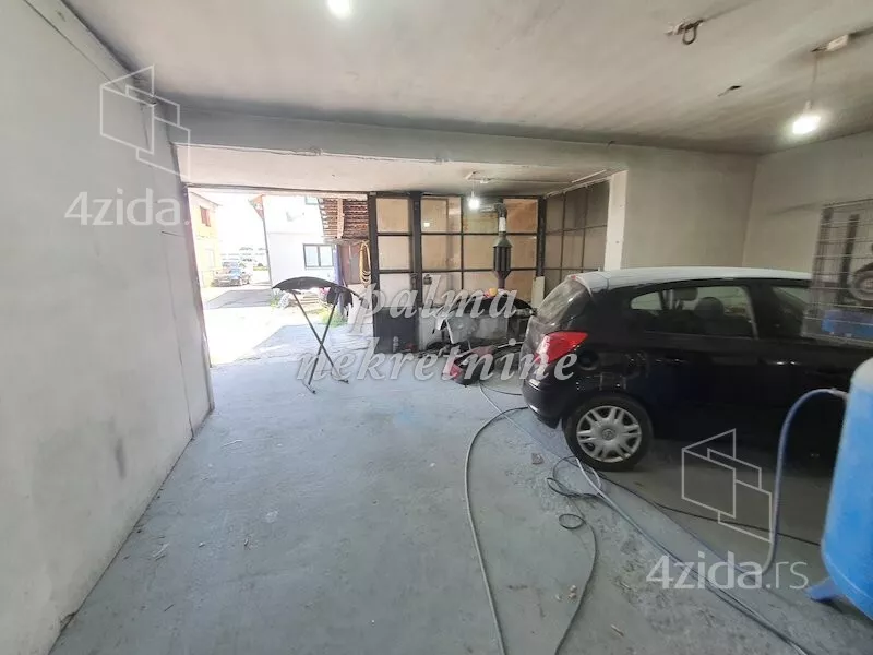 Lokal | 4zida
