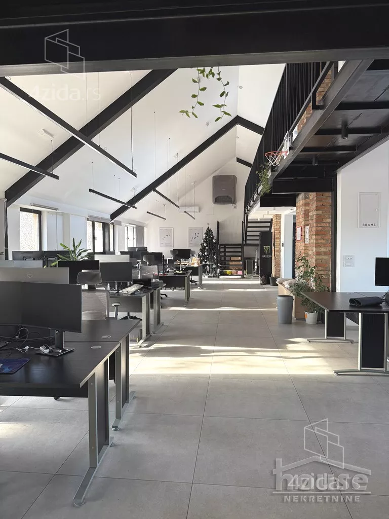 Poslovni prostor | 4zida