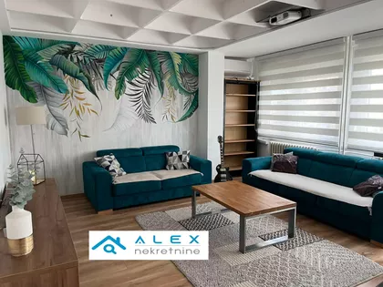 Bate Brkića | 4zida.rs