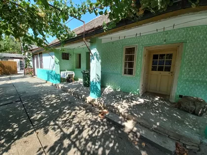 Lovćenac | 4zida.rs