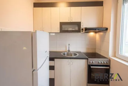 Bulevar Patrijarha Pavla (Somborski Bulevar) | 4zida.rs