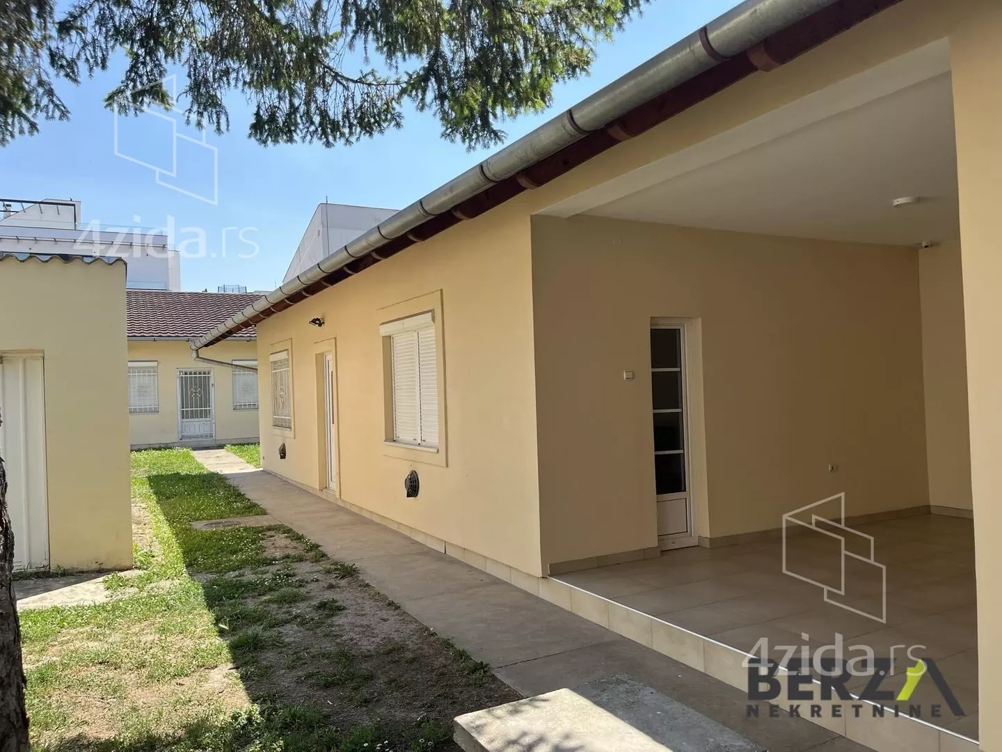 Kuća | 4zida