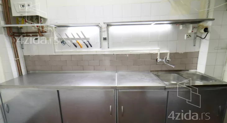 Ugostiteljski objekat | 4zida