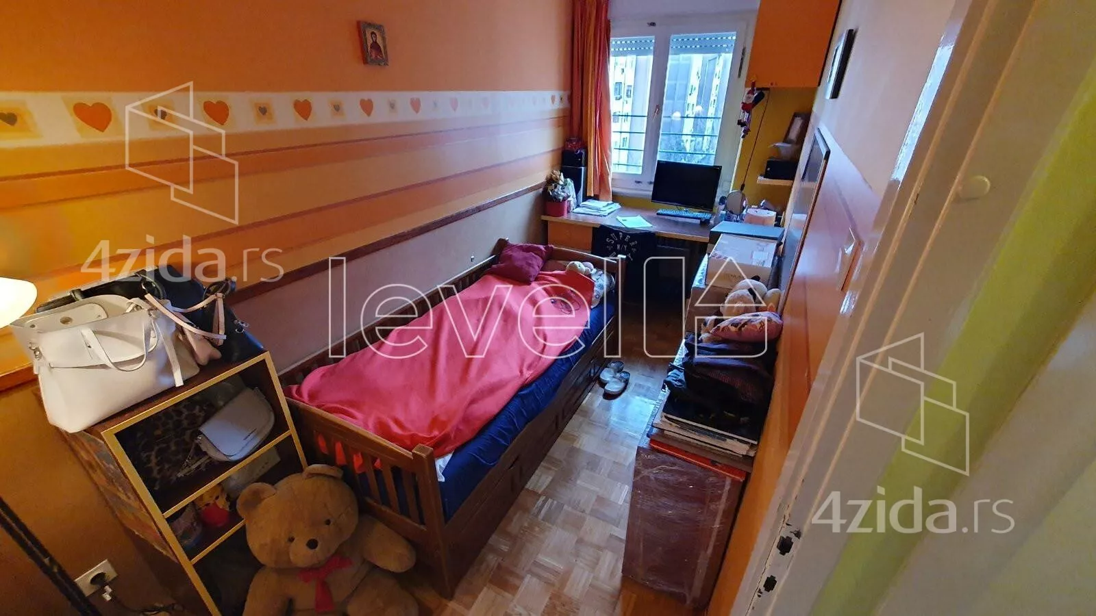 Troiposoban stan | 4zida