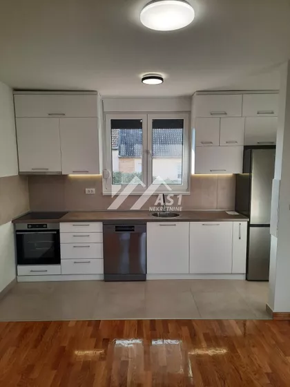 Jastrebačka | 4zida.rs