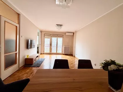 Jurija Gagarina bb | 4zida.rs