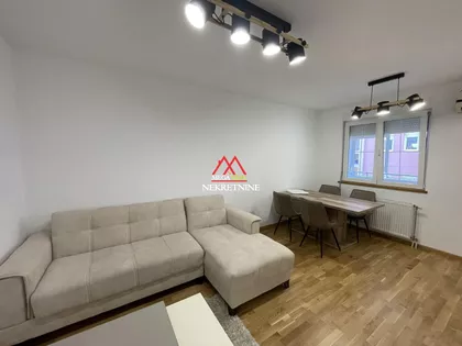 Vase Pelagića | 4zida.rs