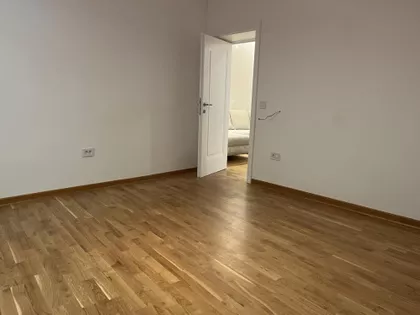 Karađorđeva | 4zida.rs