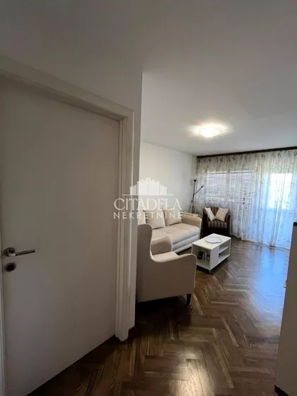 Bulevar Arsenija Čarnojevića | 4zida.rs