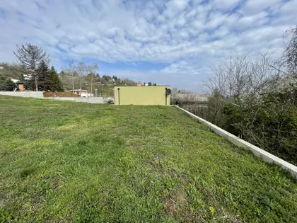 Sremska Kamenica | 4zida.rs