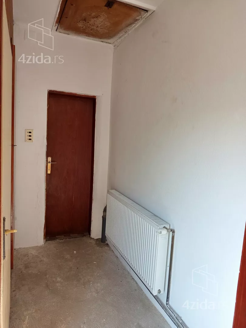 4-etažna kuća | 4zida