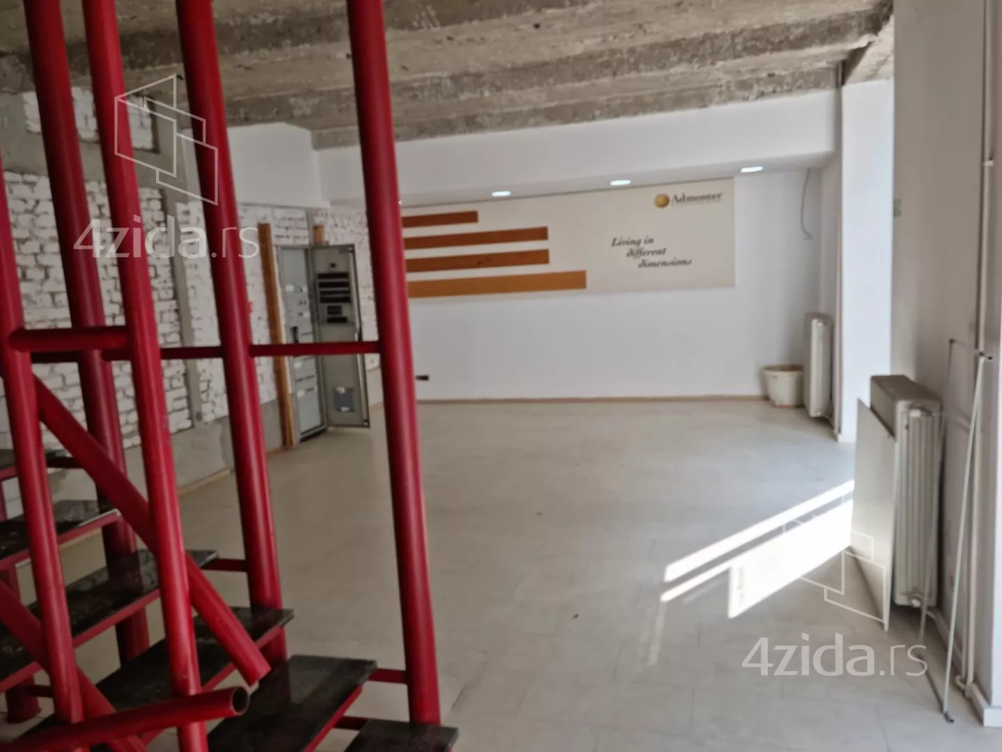 Poslovni prostor | 4zida