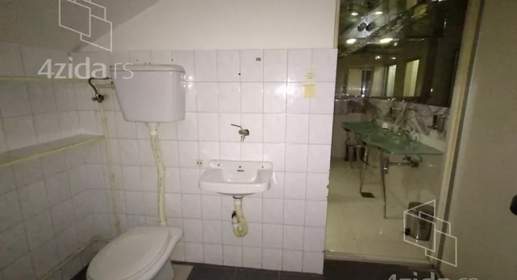 Ugostiteljski objekat | 4zida