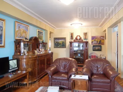 DONJI DORĆOL | 4zida.rs