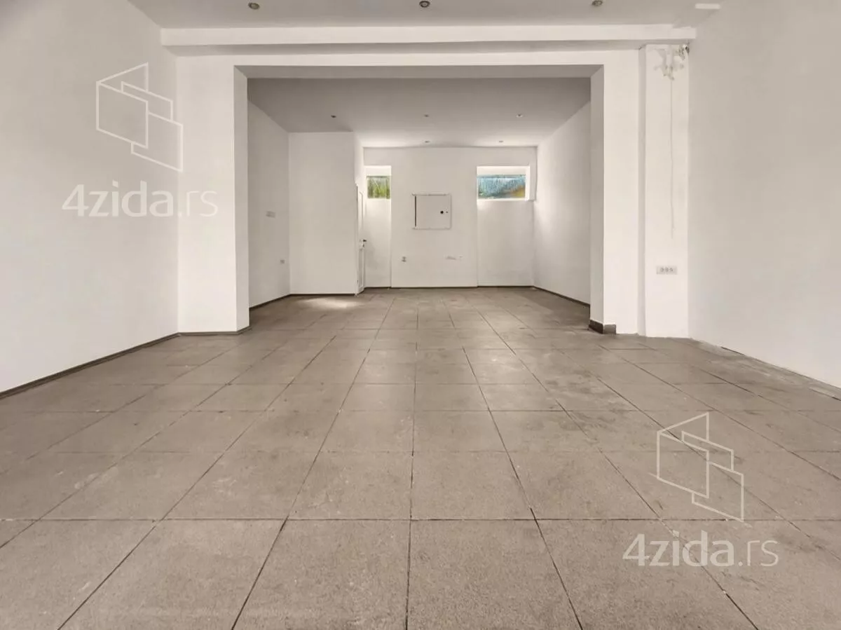 Poslovni prostor | 4zida