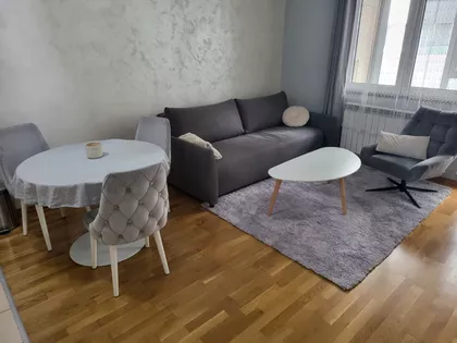 Novosadskog Sajma | 4zida.rs