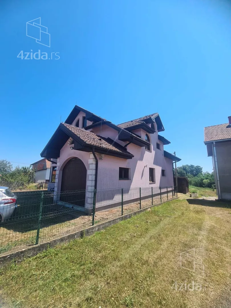 3-etažna kuća | 4zida