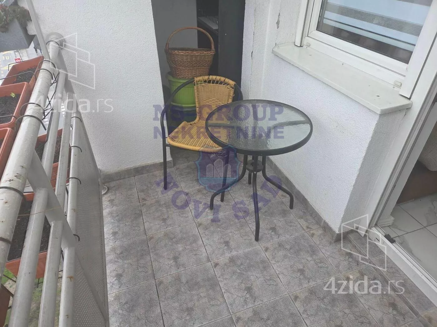 Petosoban stan | 4zida