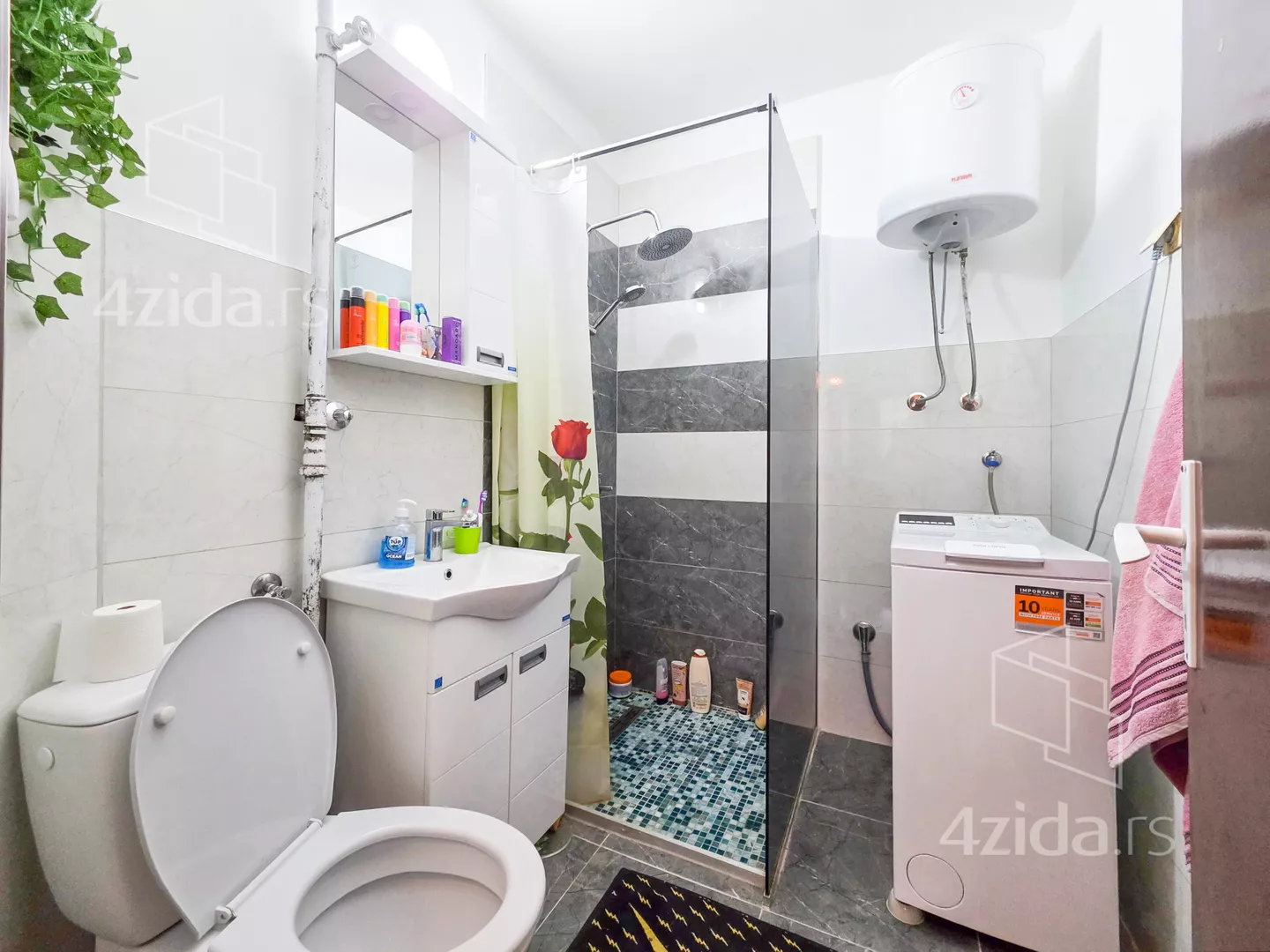 Dvoiposoban stan | 4zida