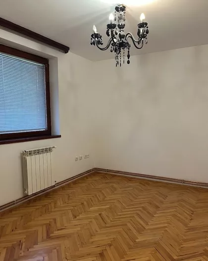 Lipov Gaj | 4zida.rs