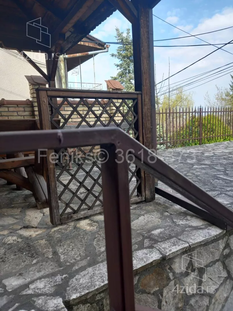 Kuća | 4zida