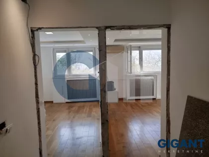 Pere Todorovića | 4zida.rs