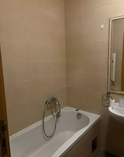 Vukov Spomenik | 4zida.rs