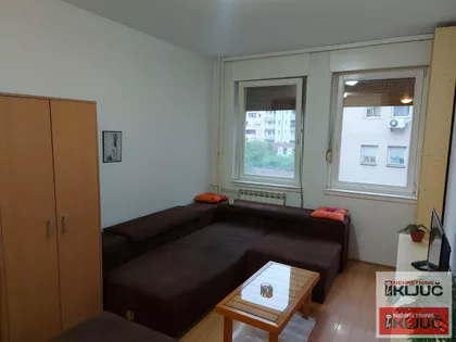 Bulevar Oslobođenja | 4zida.rs