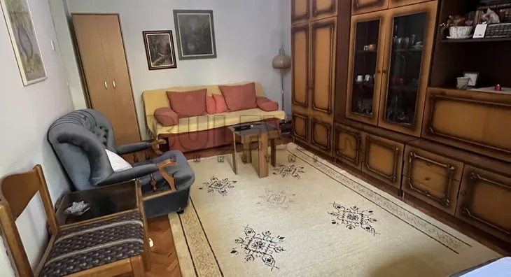 Dvosoban stan za izdavanje, Pasterova, 350€, 53m² - stampaj