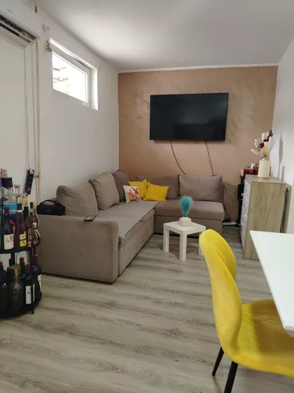 Nemanjina | 4zida.rs