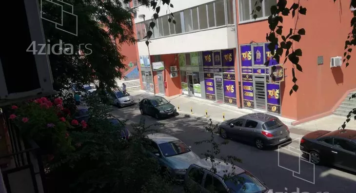 Garsonjera | 4zida