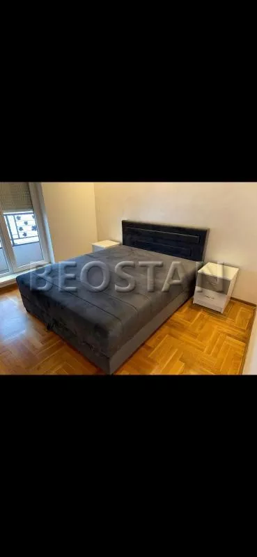 Voje Veljkovica | 4zida.rs