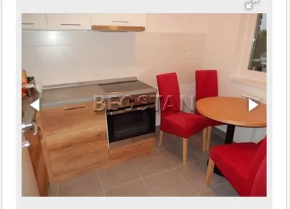 Urosa Martinovica | 4zida.rs