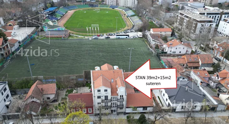 Jednoiposoban stan | 4zida