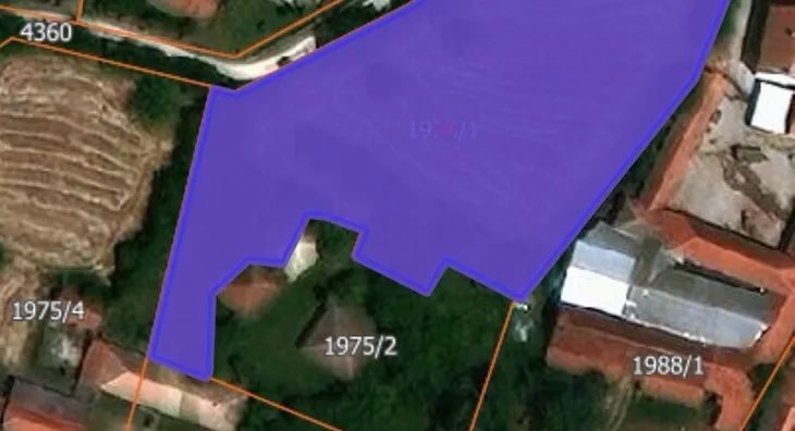 Građevinsko zemljište | 4zida