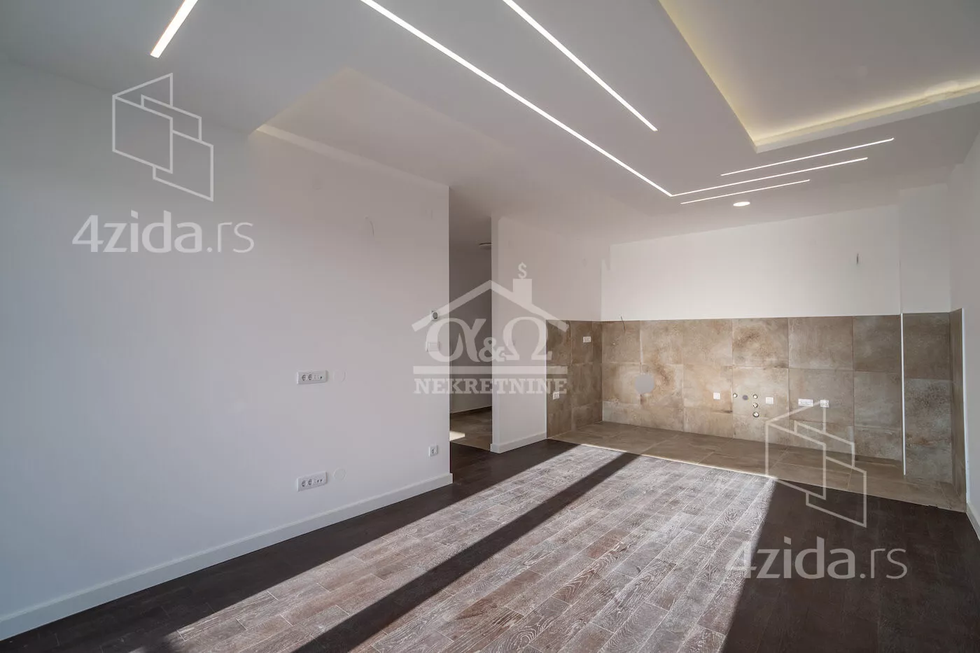 Troiposoban stan | 4zida