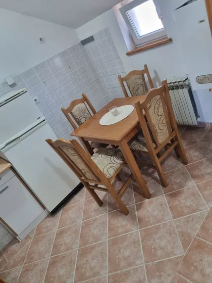 Maksima Gorkog 5 | 4zida.rs
