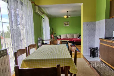 3-etažna kuća | 4zida