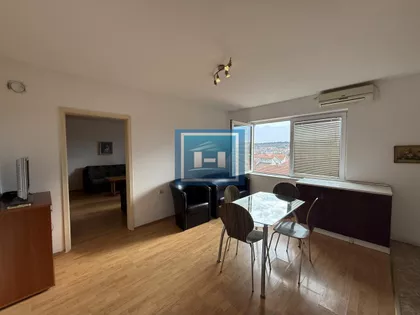 Vašarište | 4zida.rs