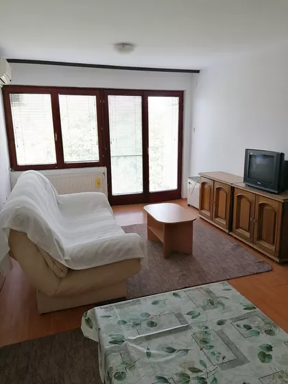 Nikole Kopernika 44 | 4zida.rs