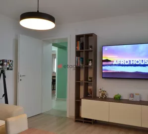 Crveni Krst, Gradske lokacije, Niš, 3.0 stan | 4zida.rs