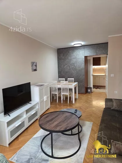 BRAĆE RIBNIKAR | 4zida.rs