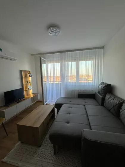 Partizanskih Baza 87 | 4zida.rs