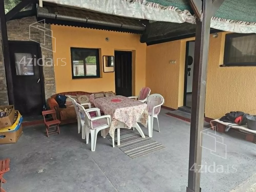 Kuća | 4zida