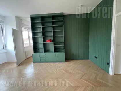 SABORNA CRKVA | 4zida.rs