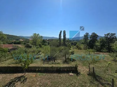 KRAGUJEVAČKI OKTOBAR | 4zida.rs