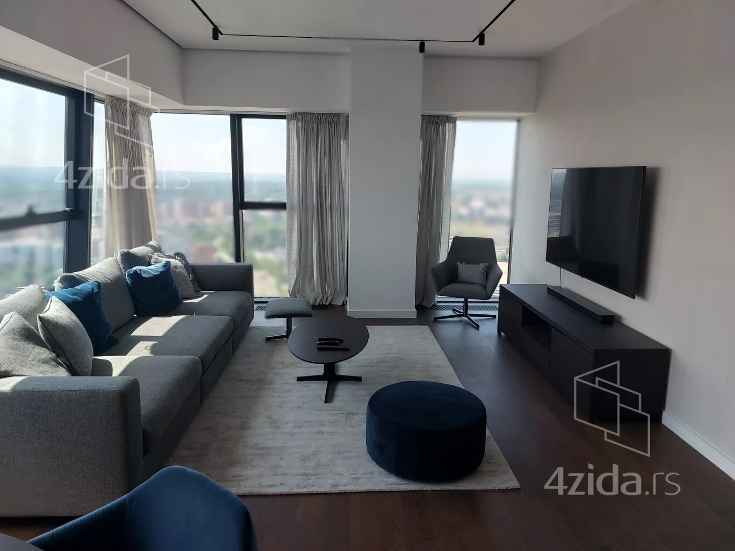 Četvorosoban stan | 4zida